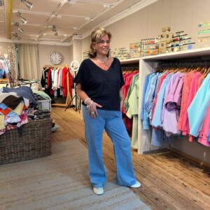Top Jessie Donkerblauw