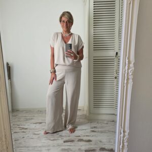 Tweedelig Pak Daisy Roomwit