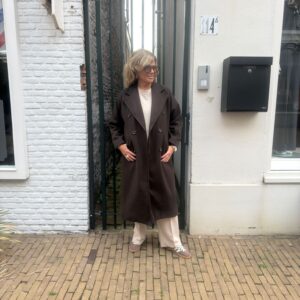 Manteljas Abby Chocoladebruin