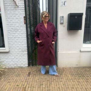 Manteljas Abby Bordeauxrood