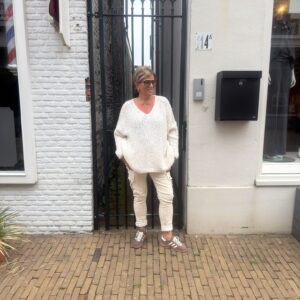 Trui Cynthia Roomwit