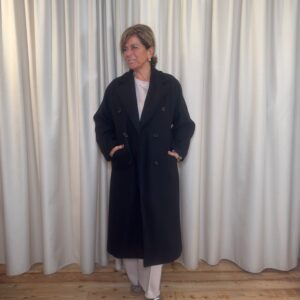 Manteljas Abby Zwart