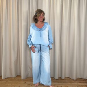 Broek Laura Lichtblauw