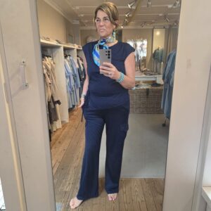 Top Naomi Donkerblauw