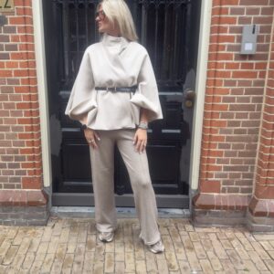 Trenchcoat April Roomwit