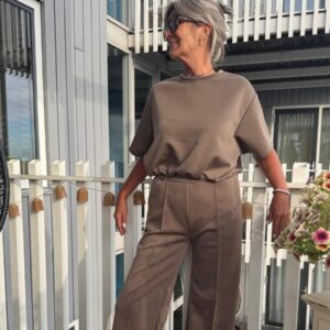 Tweedelig Pak Elize Taupe