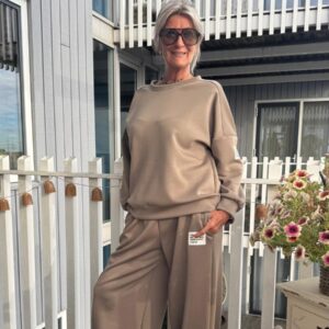 Tweedelig Pak Emily Taupe