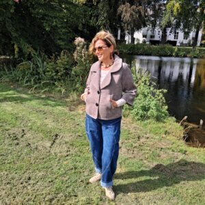 Jasje Milou Taupe