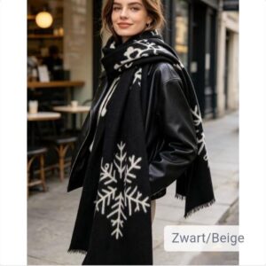 Shawl Femke Zwart